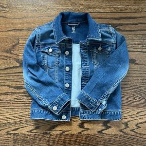 Gap Kids dark blue denim jacket with buttons!